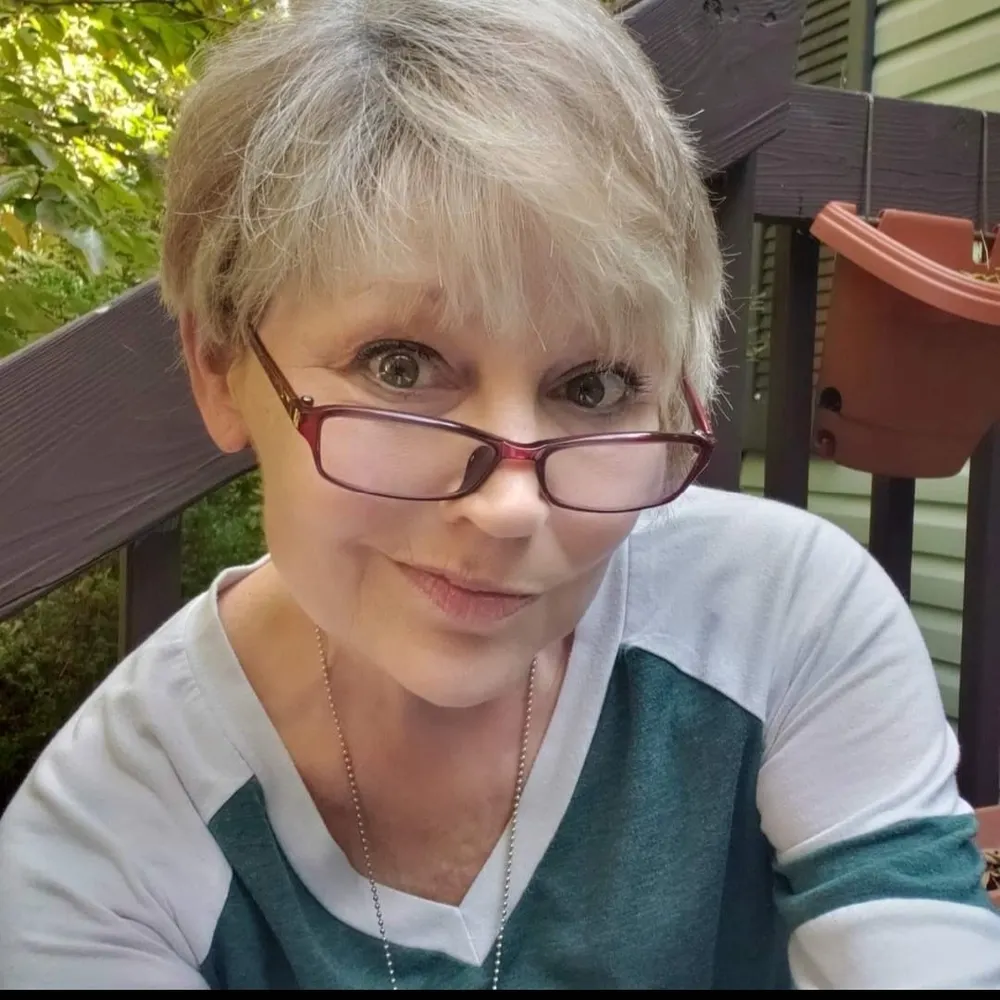 tracie1.bsky.social's profile picture