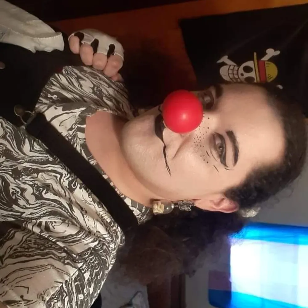 raveinacage.bsky.social's profile picture