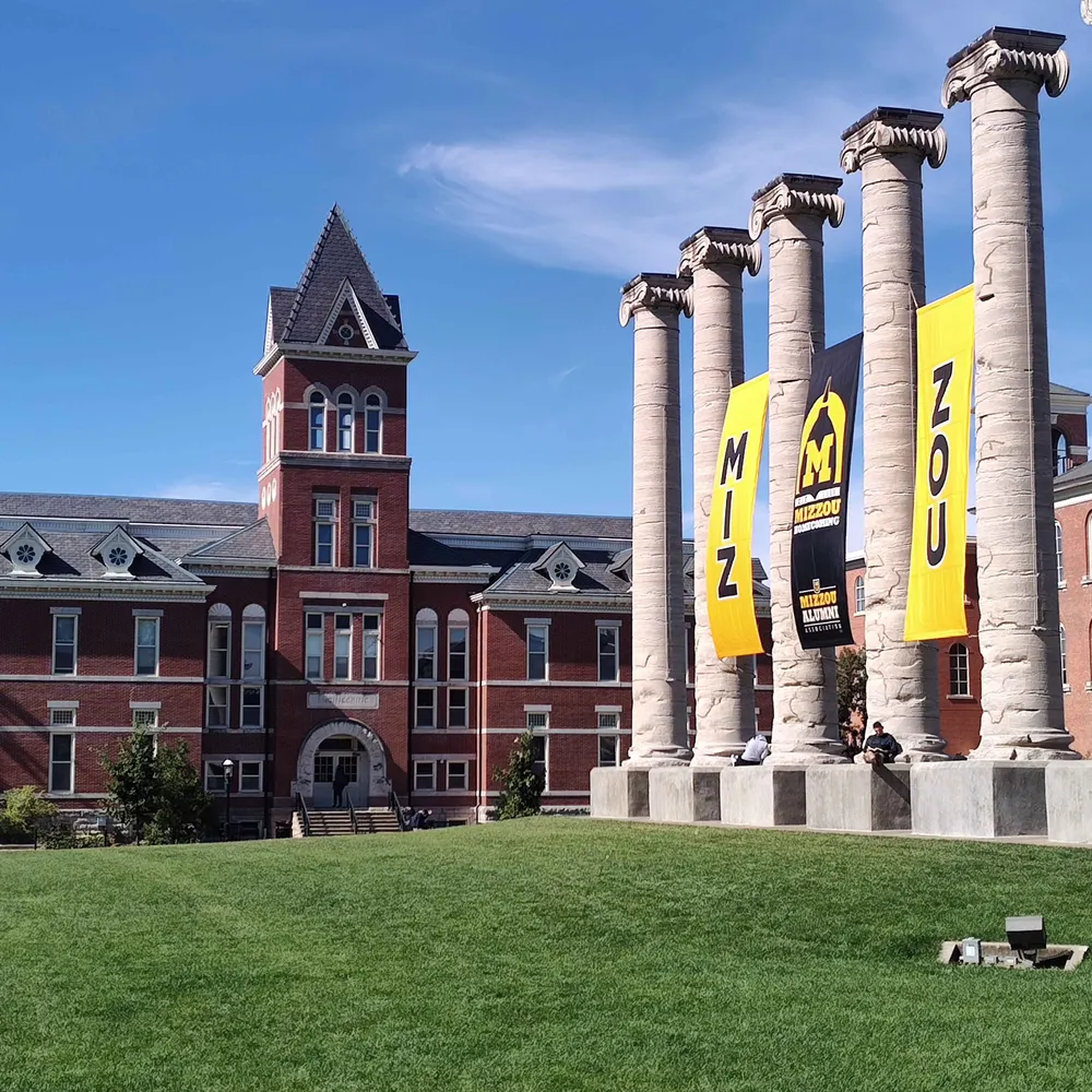 pobro.bsky.social's profile picture