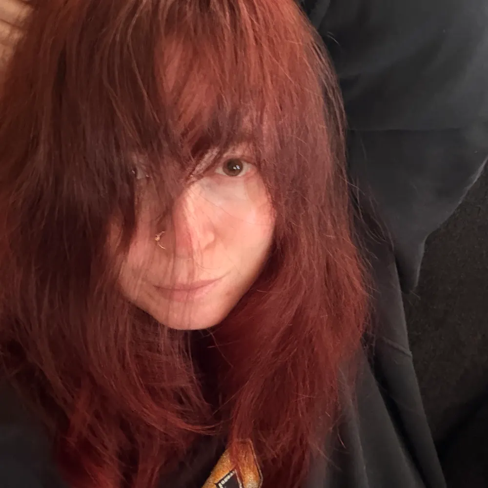 violentbananas.bsky.social's profile picture