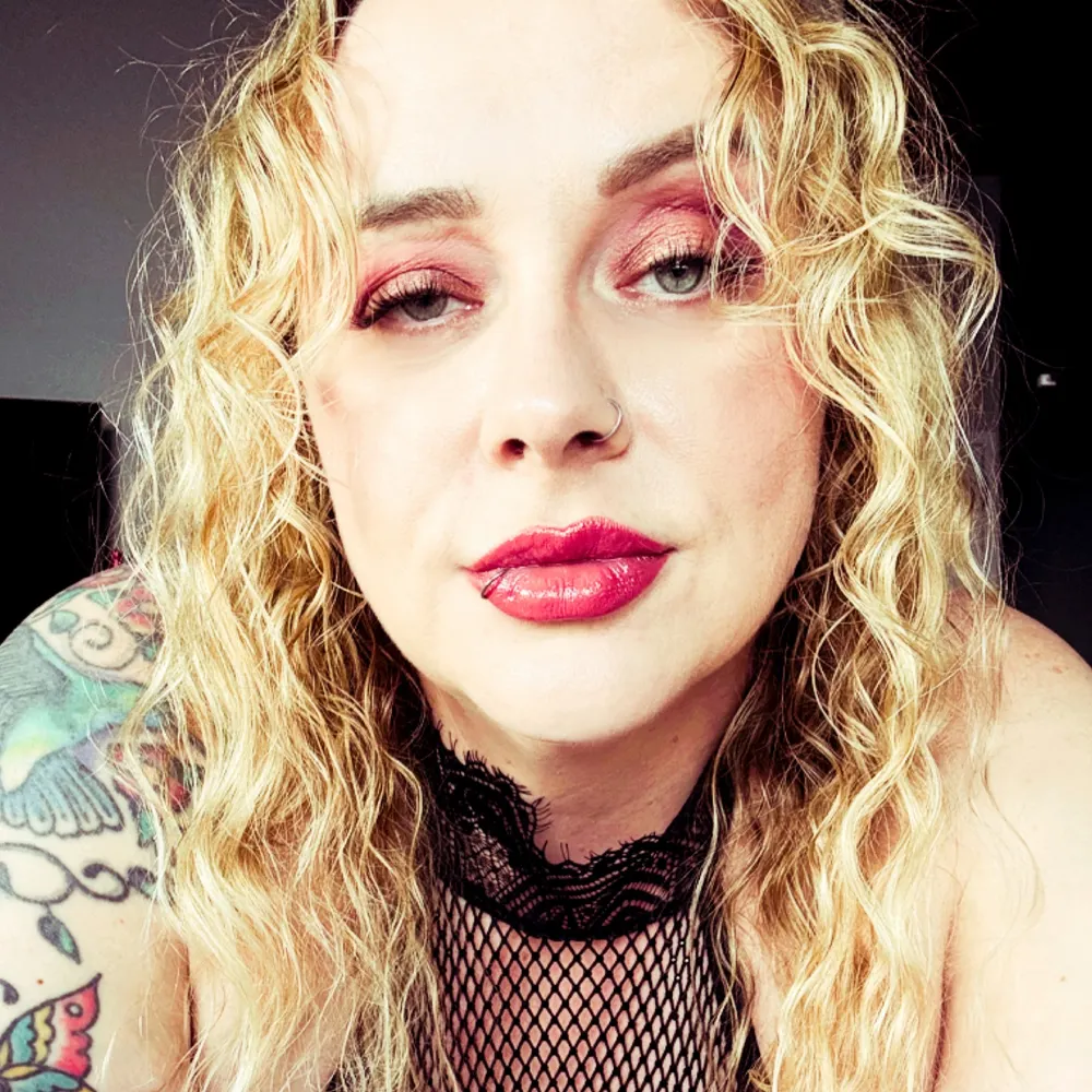 alldolledup44.bsky.social's profile picture