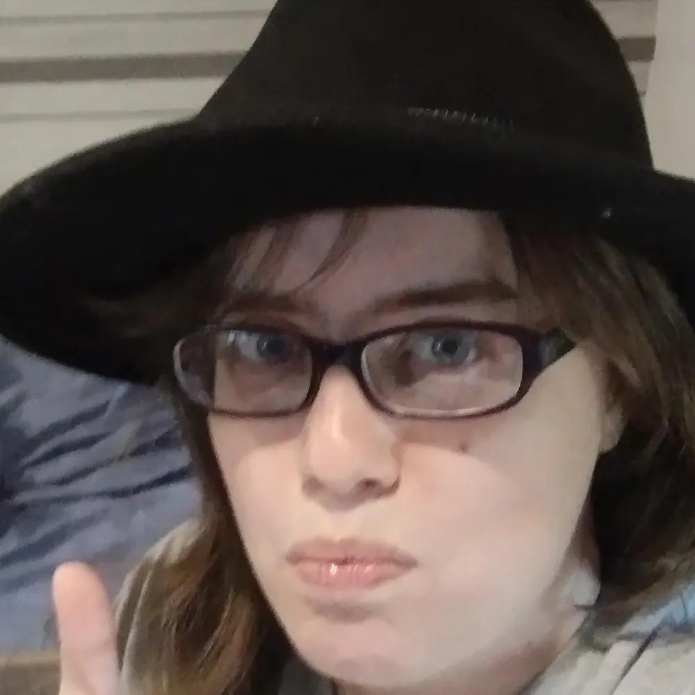 rachael-the-hobbit.bsky.social's profile picture