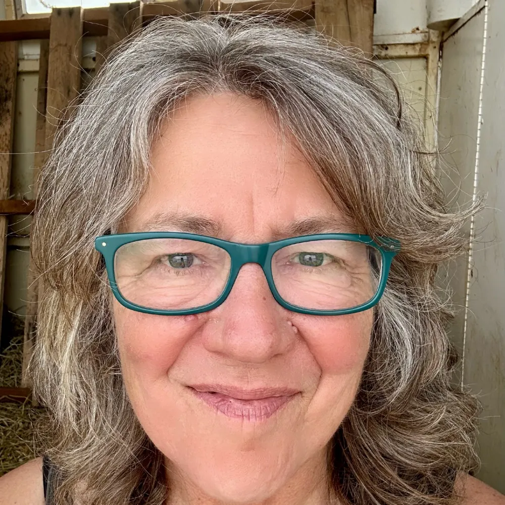 suebeegarden.bsky.social's profile picture