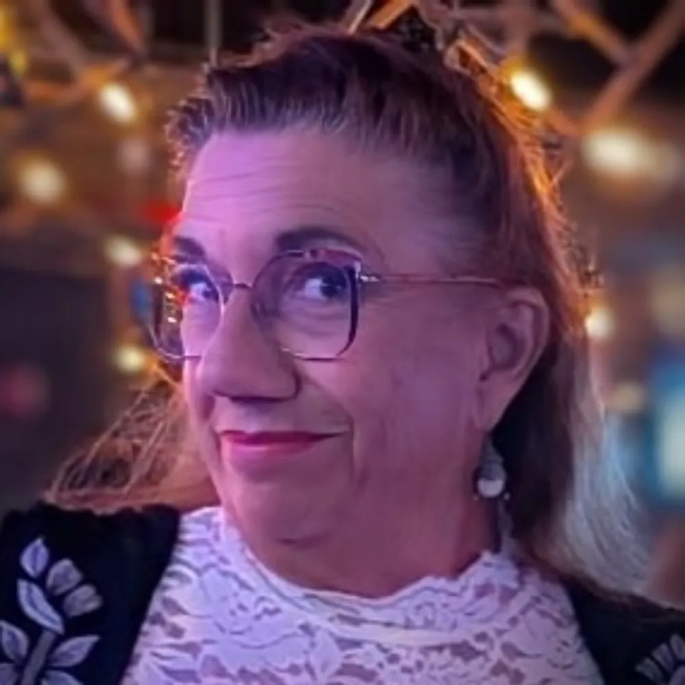 slipflash.bsky.social's profile picture