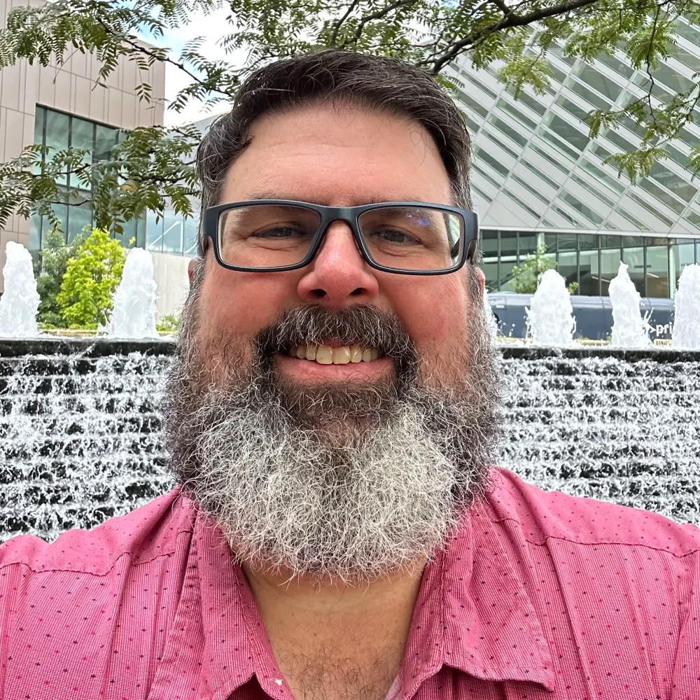 eggwards.bsky.social's profile picture