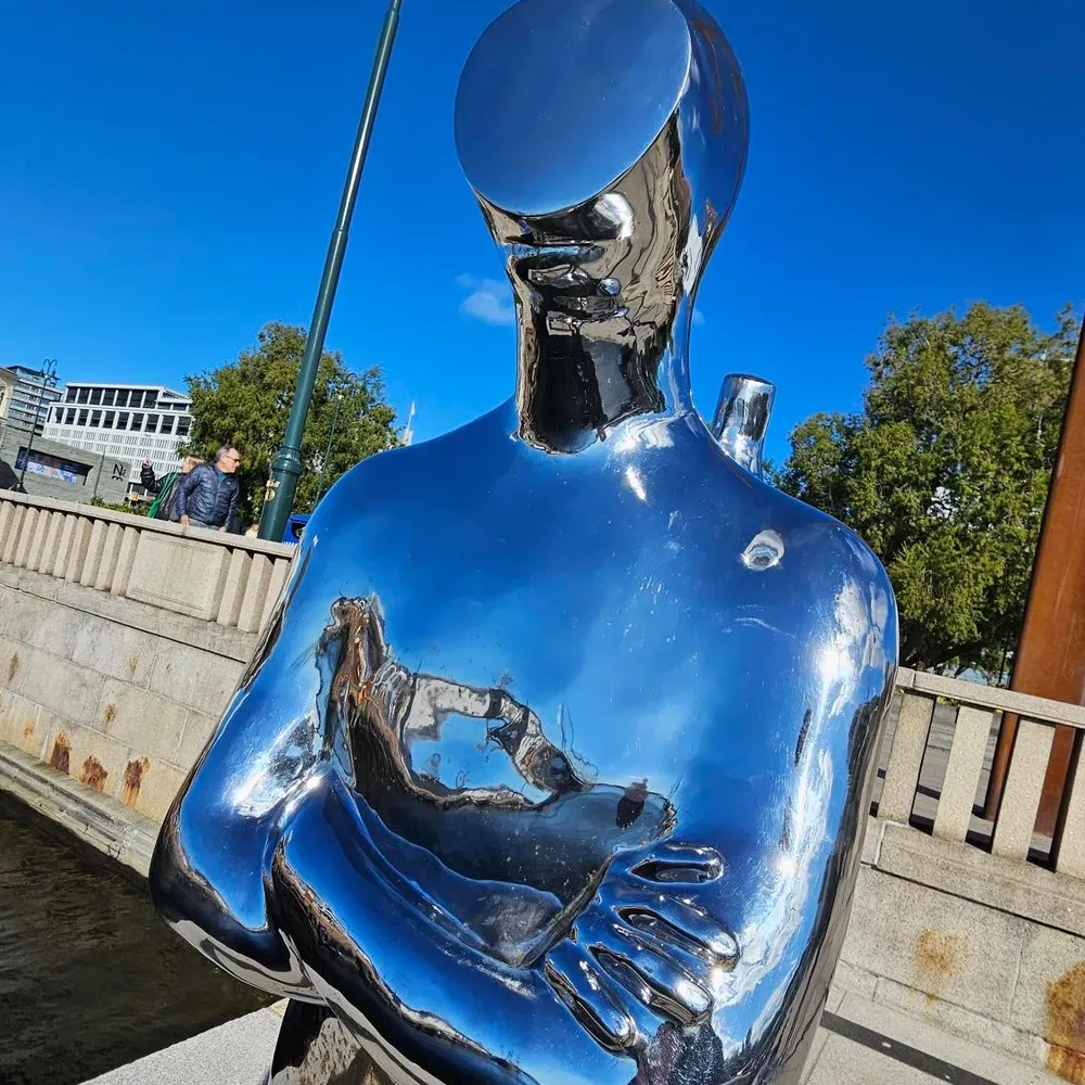 rjwalsh.bsky.social's profile picture