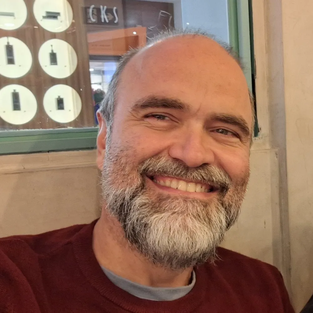 hoodjiah.bsky.social's profile picture