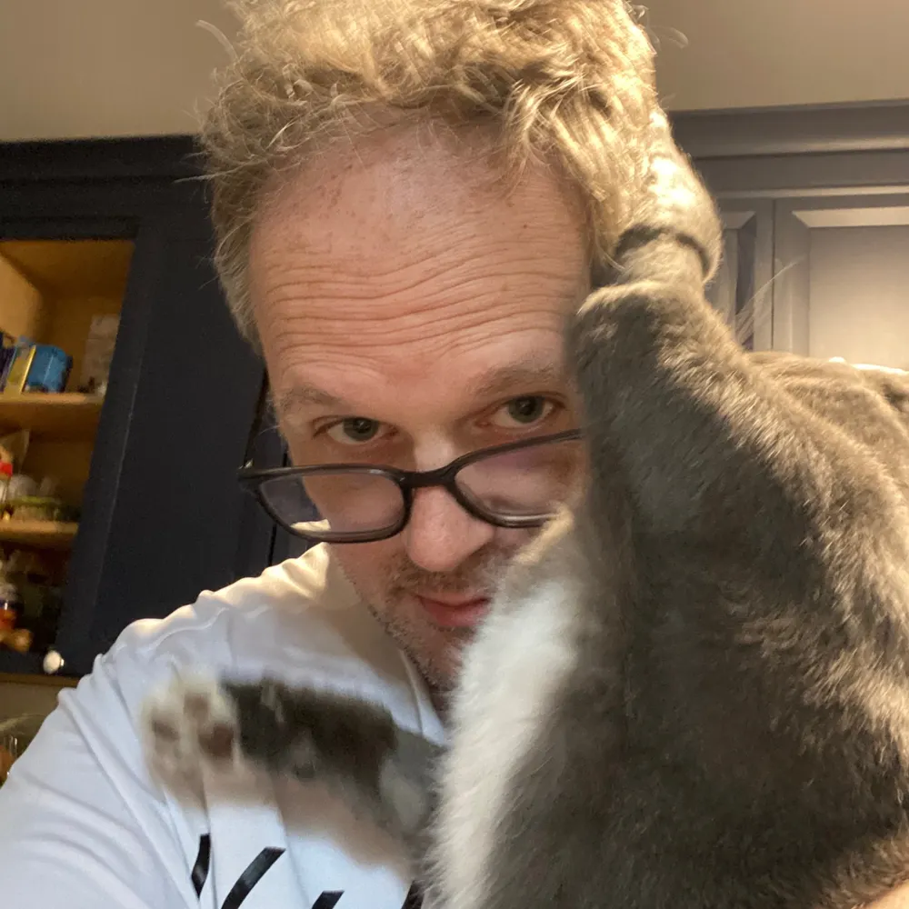 realgoldplatedw.bsky.social's profile picture