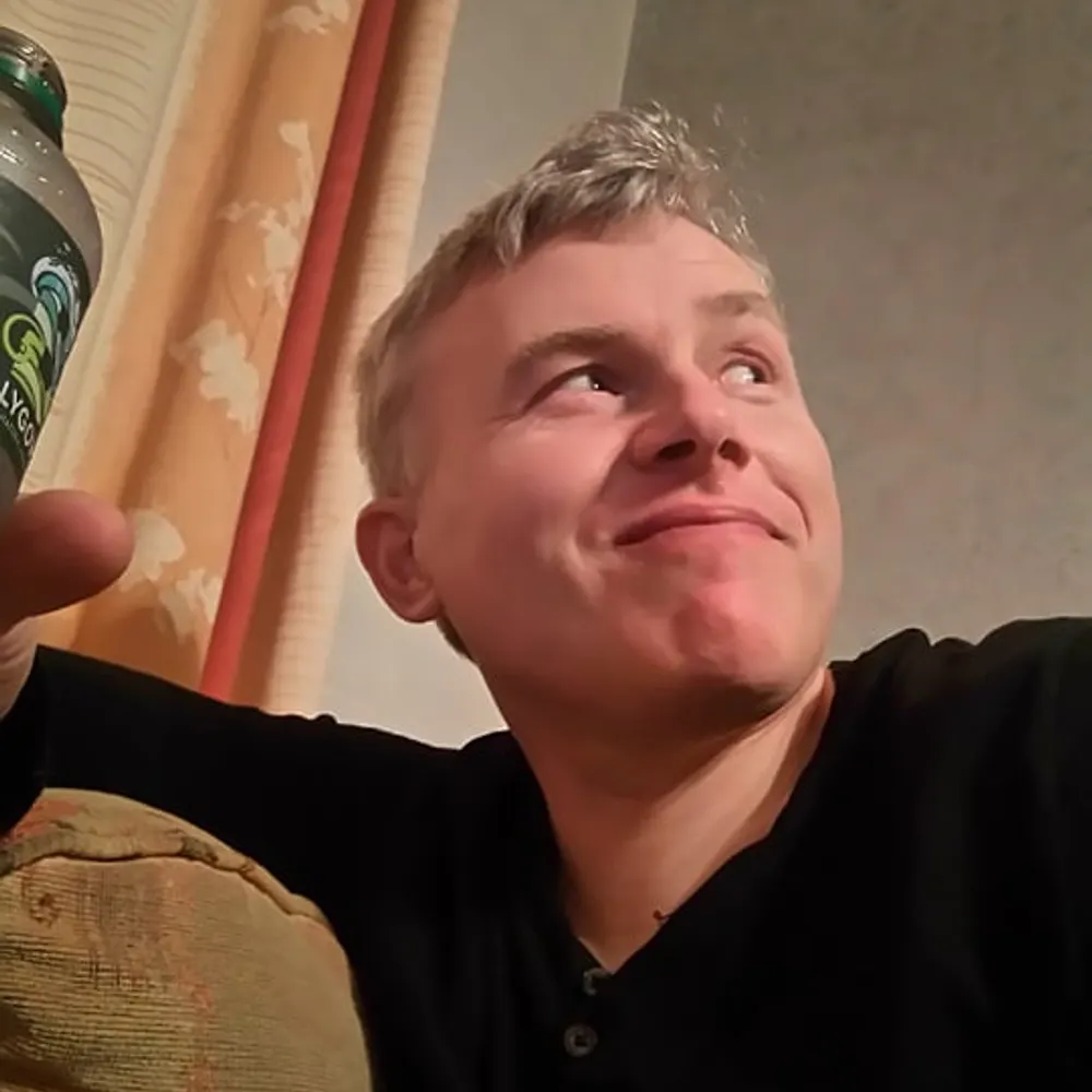 harryhussey.bsky.social's profile picture