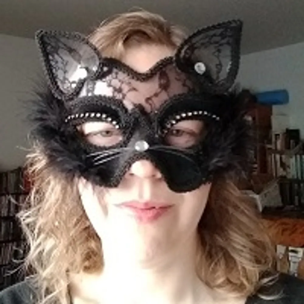 laffingkat.bsky.social's profile picture