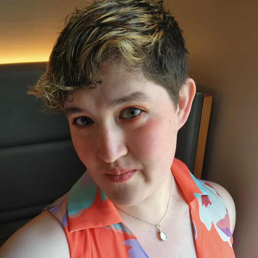 erinys.uwu.lgbt's profile picture