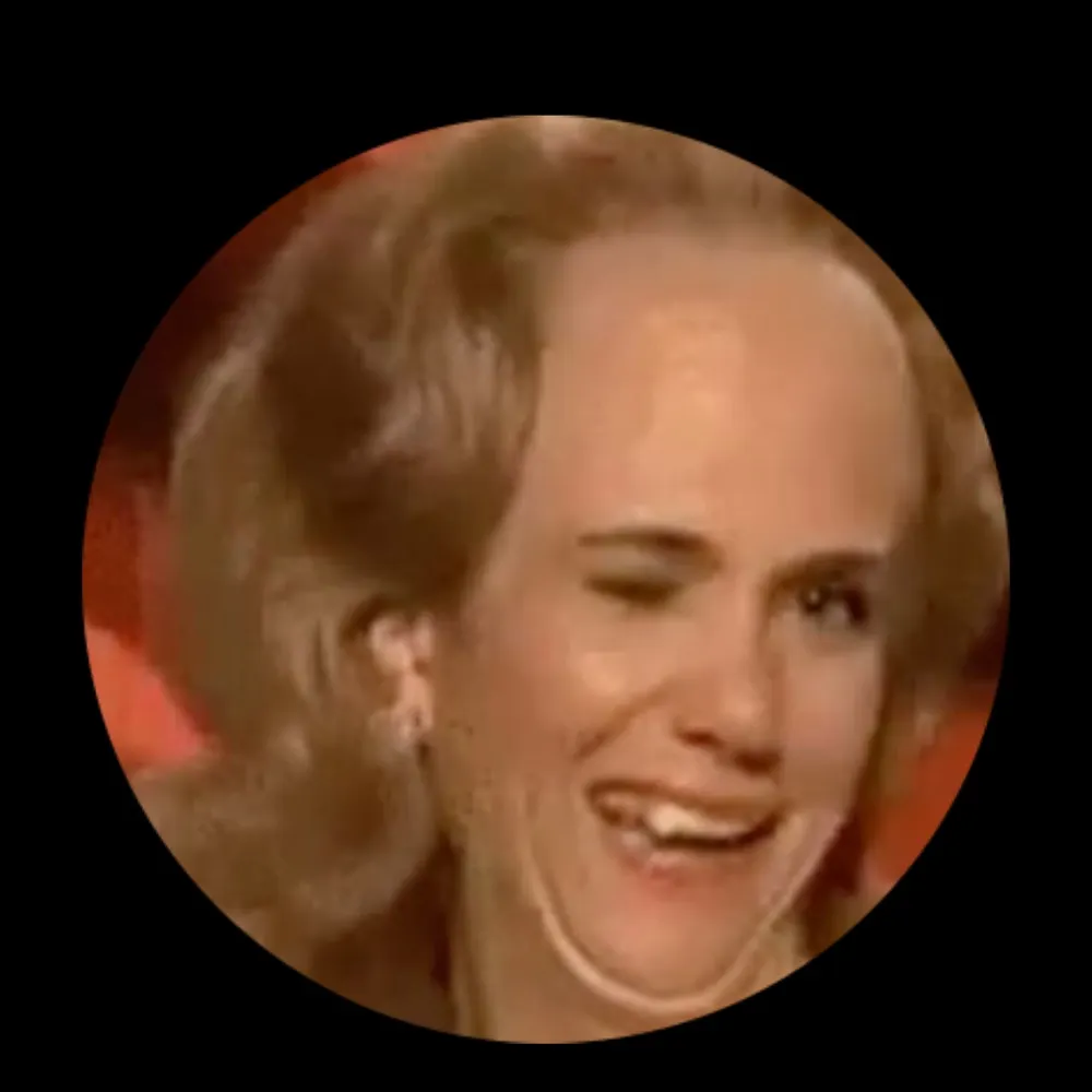 tweetiepiehawly.bsky.social's profile picture