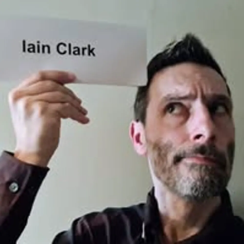 iainjclarkart.com's profile picture