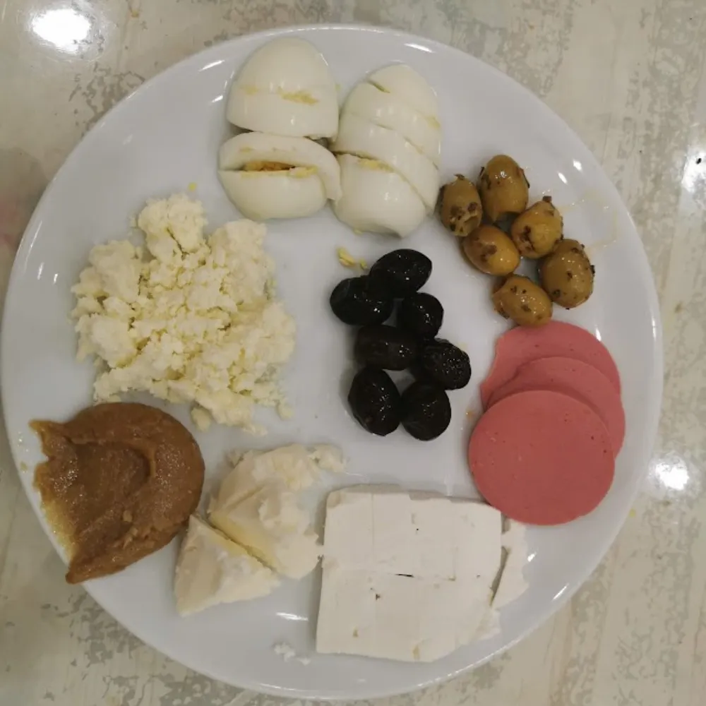 restaurant-bot.bsky.social's profile picture