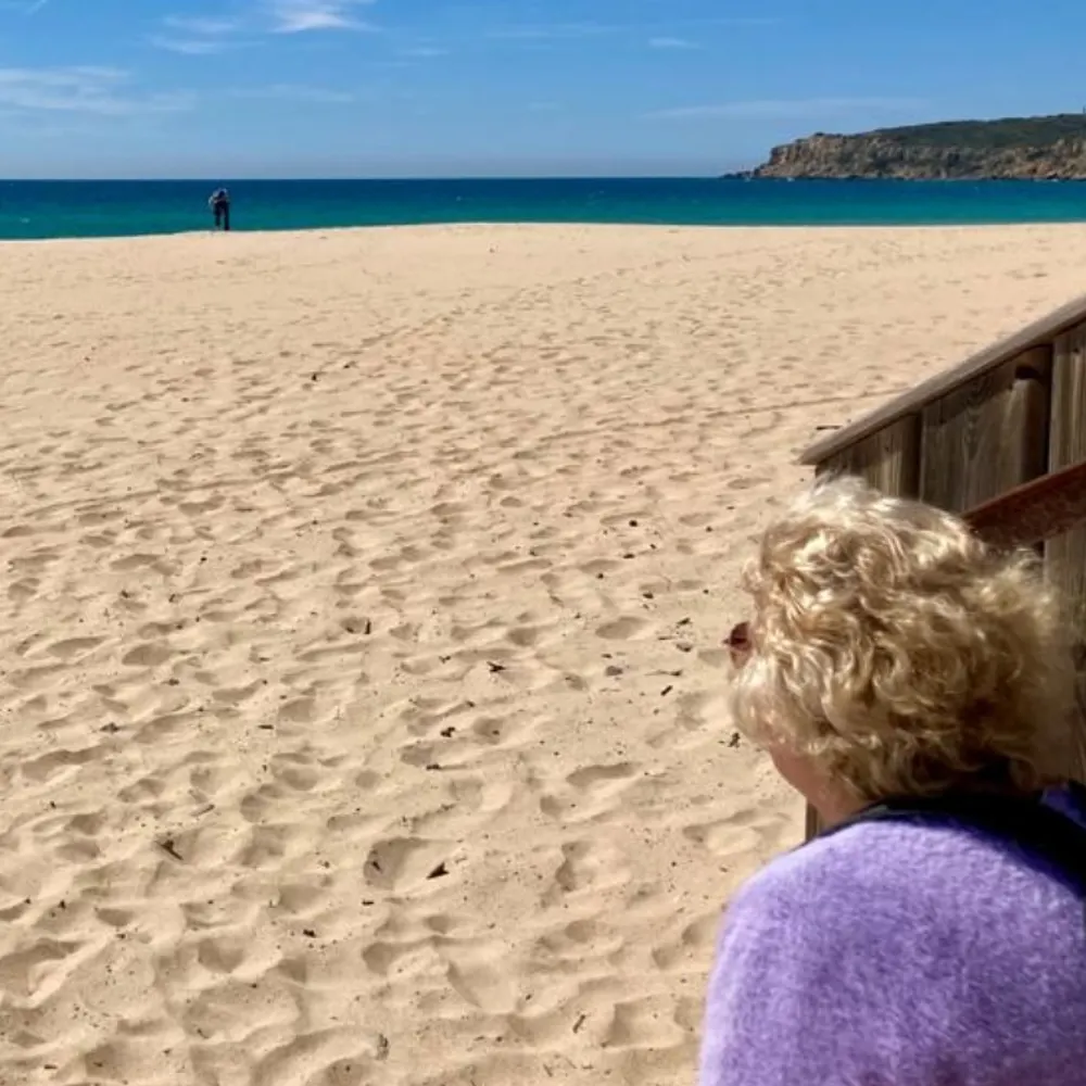 debbieeade.bsky.social's profile picture