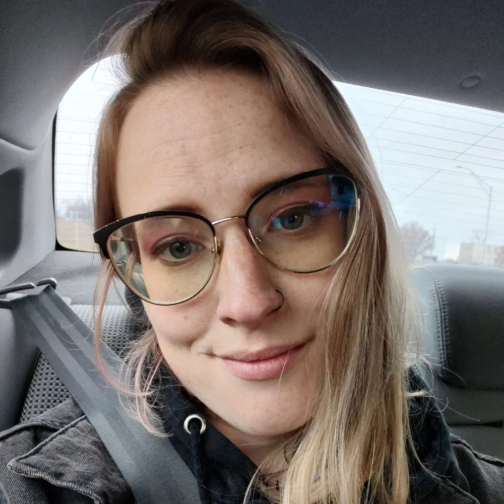 astrawitch.com's profile picture