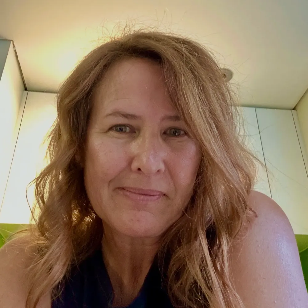 emilyrowe.bsky.social's profile picture