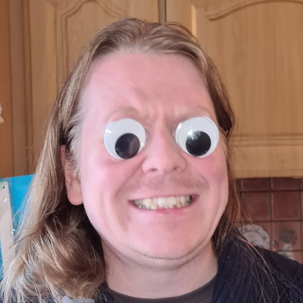 reddorian.bsky.social's profile picture