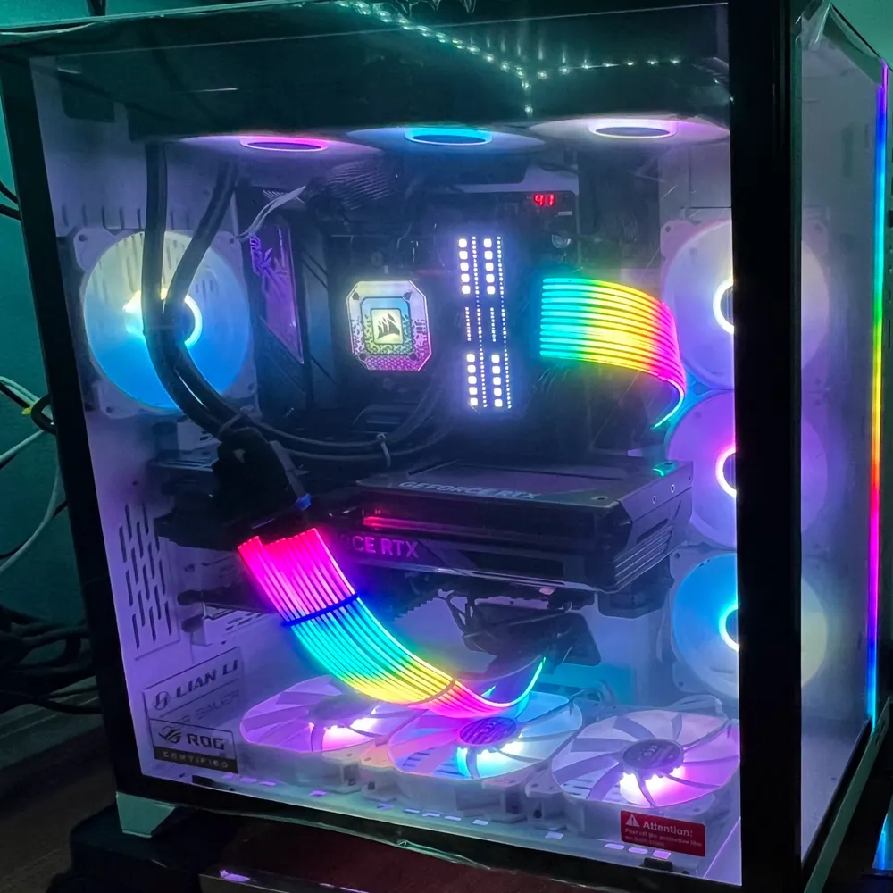 woufulmaximus.bsky.social's profile picture