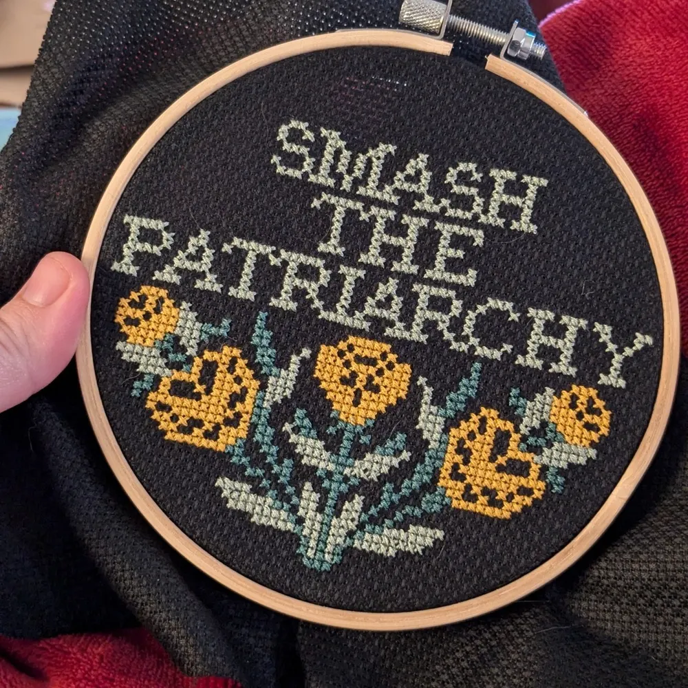 diannamod.bsky.social's profile picture