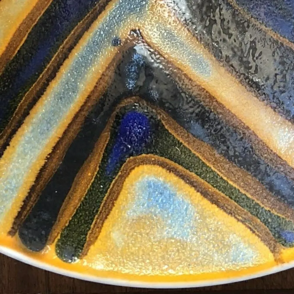 sarabeee.bsky.social's profile picture