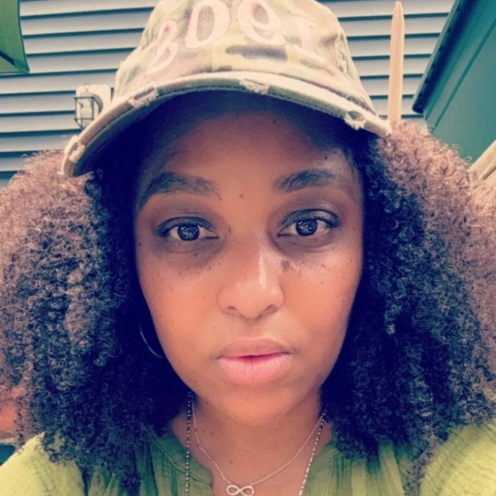 trulyessence1908.bsky.social's profile picture