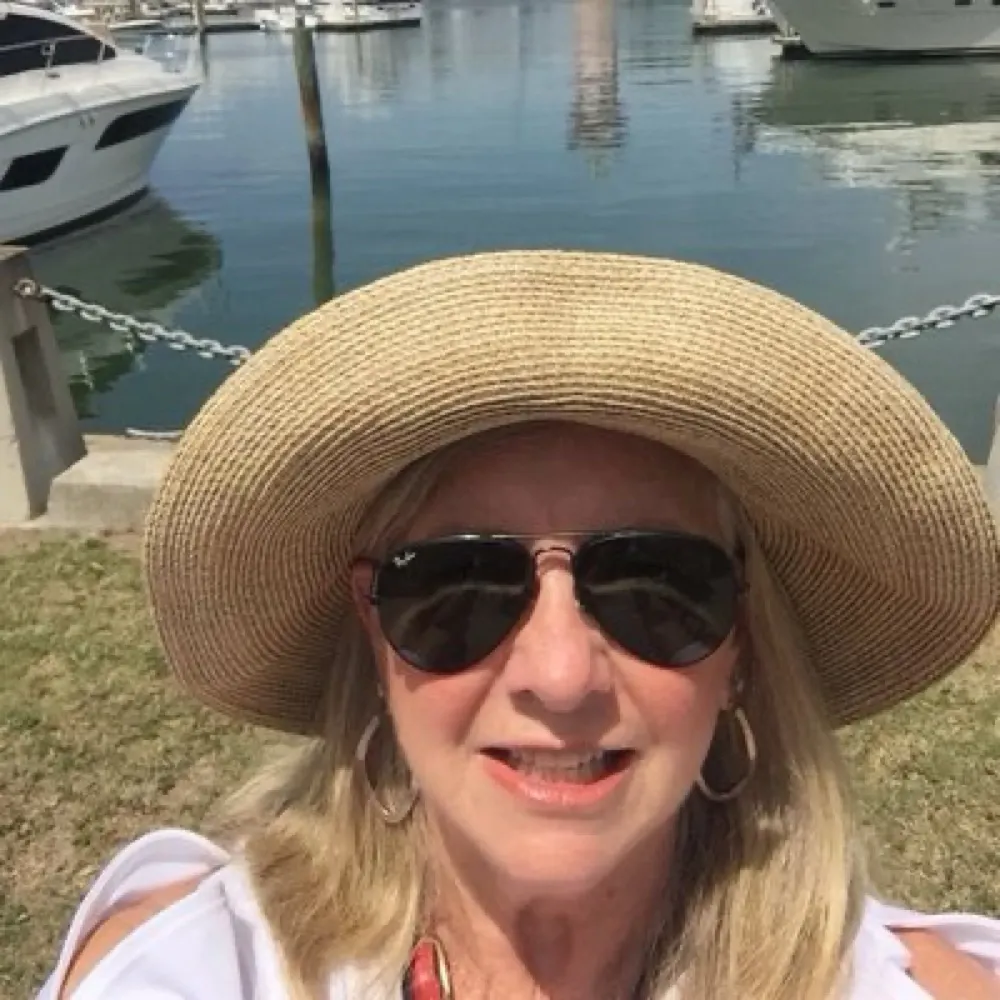 phoos77.bsky.social's profile picture