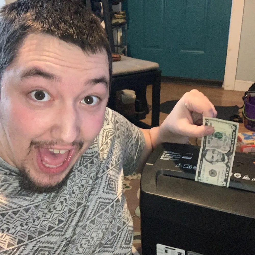 propertyofyeti.bsky.social's profile picture