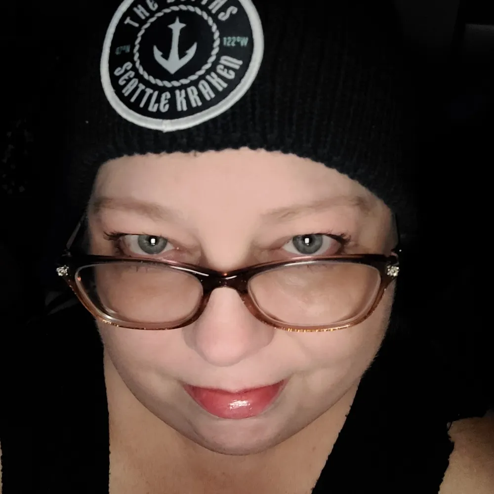 denise12warren.bsky.social's profile picture