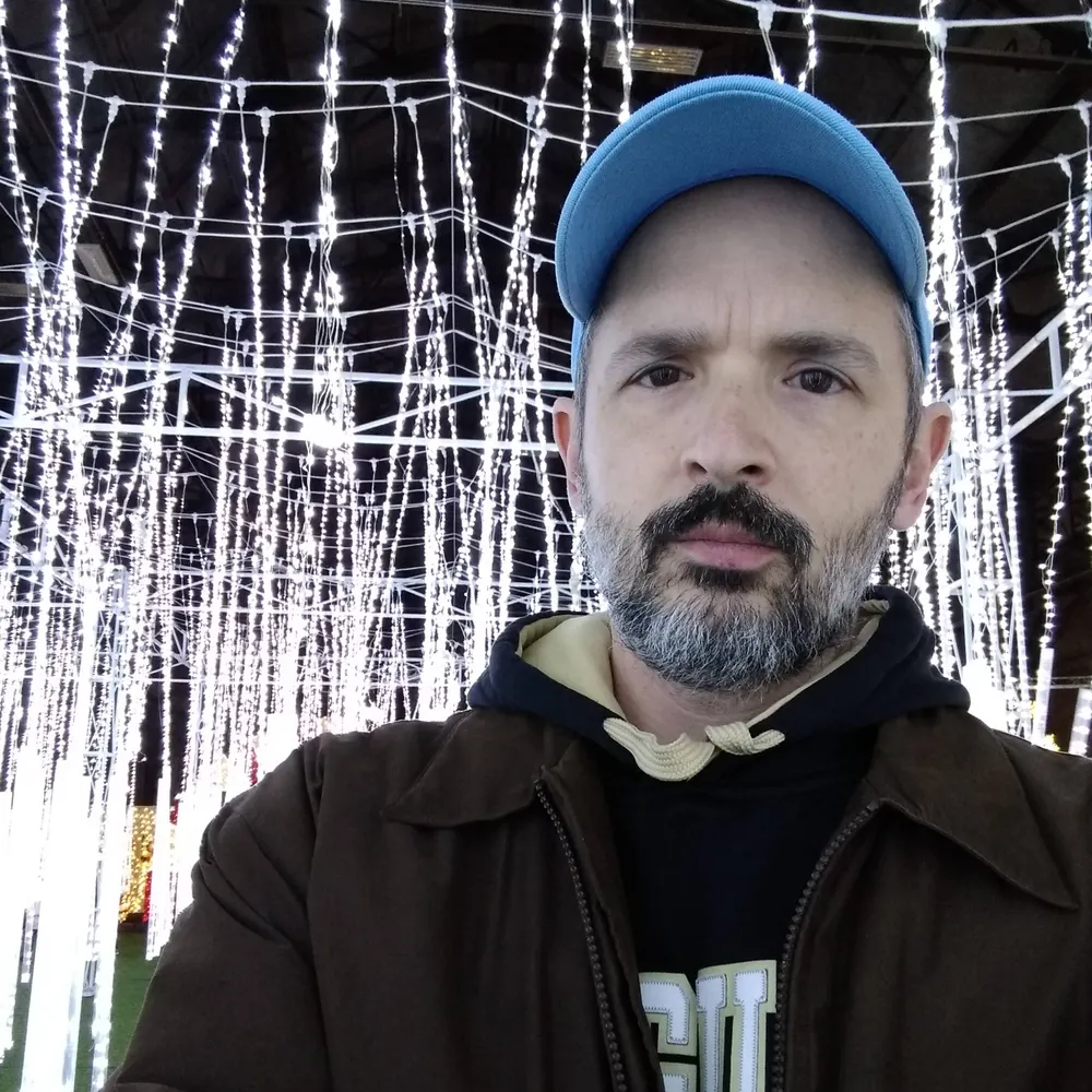 wooble.geoffreyspear.com's profile picture