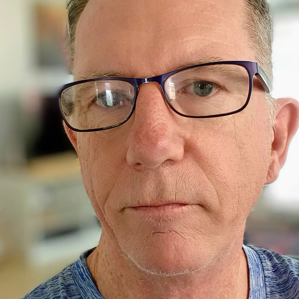 russthornton.bsky.social's profile picture