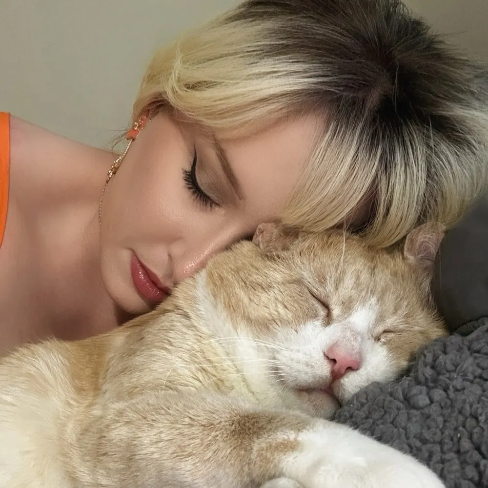 cait.bsky.social's profile picture