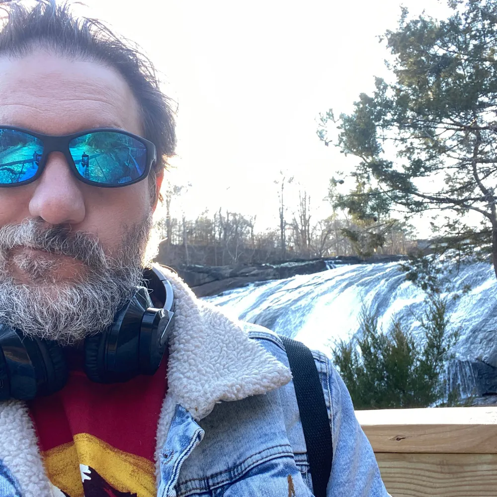 thetruthlesshero.bsky.social's profile picture