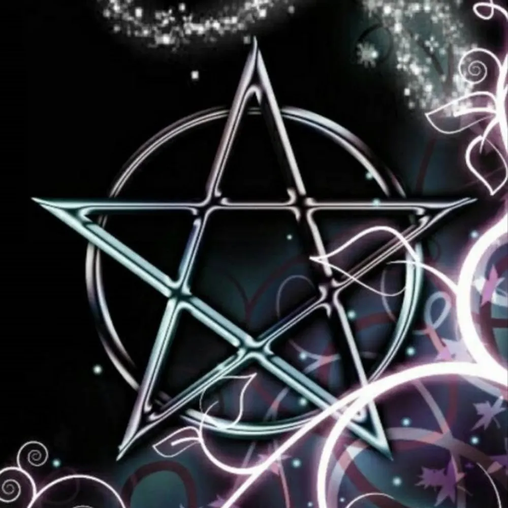 bookbrainsbabe.bsky.social's profile picture