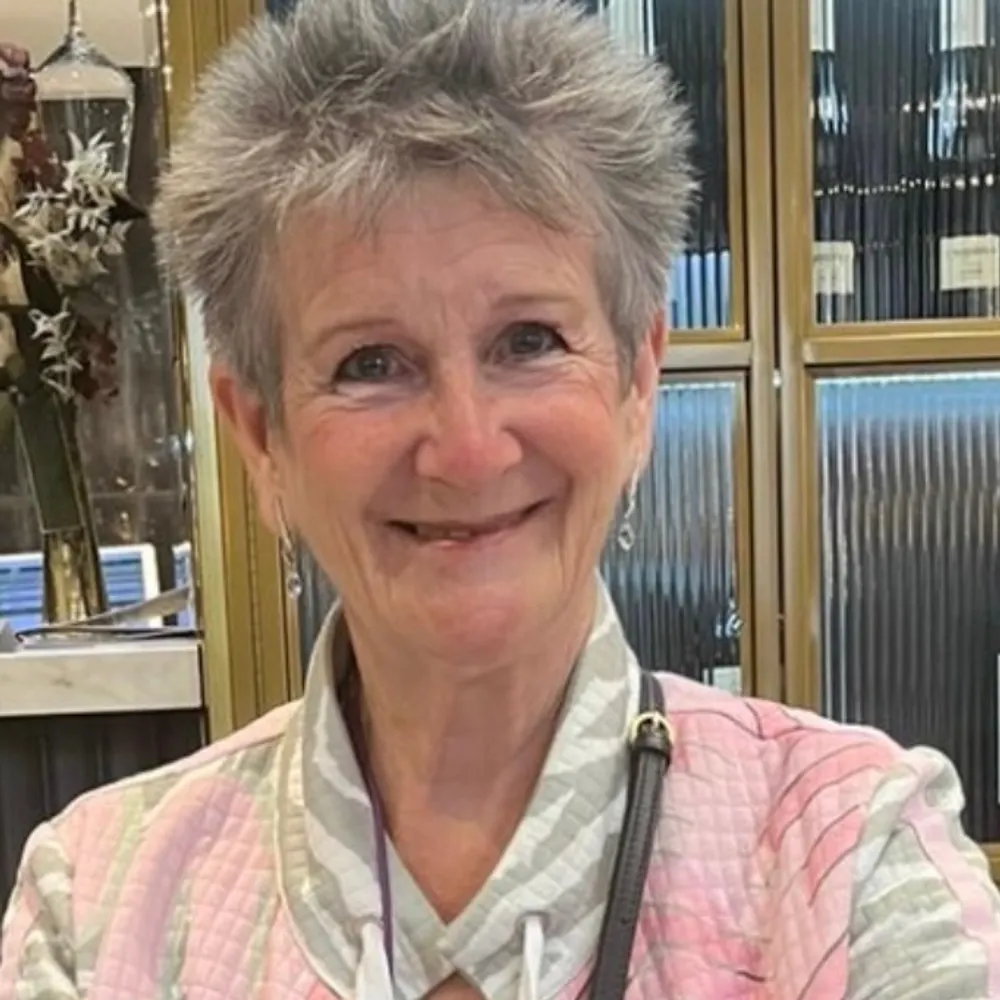 fascinatorfun.bsky.social's profile picture