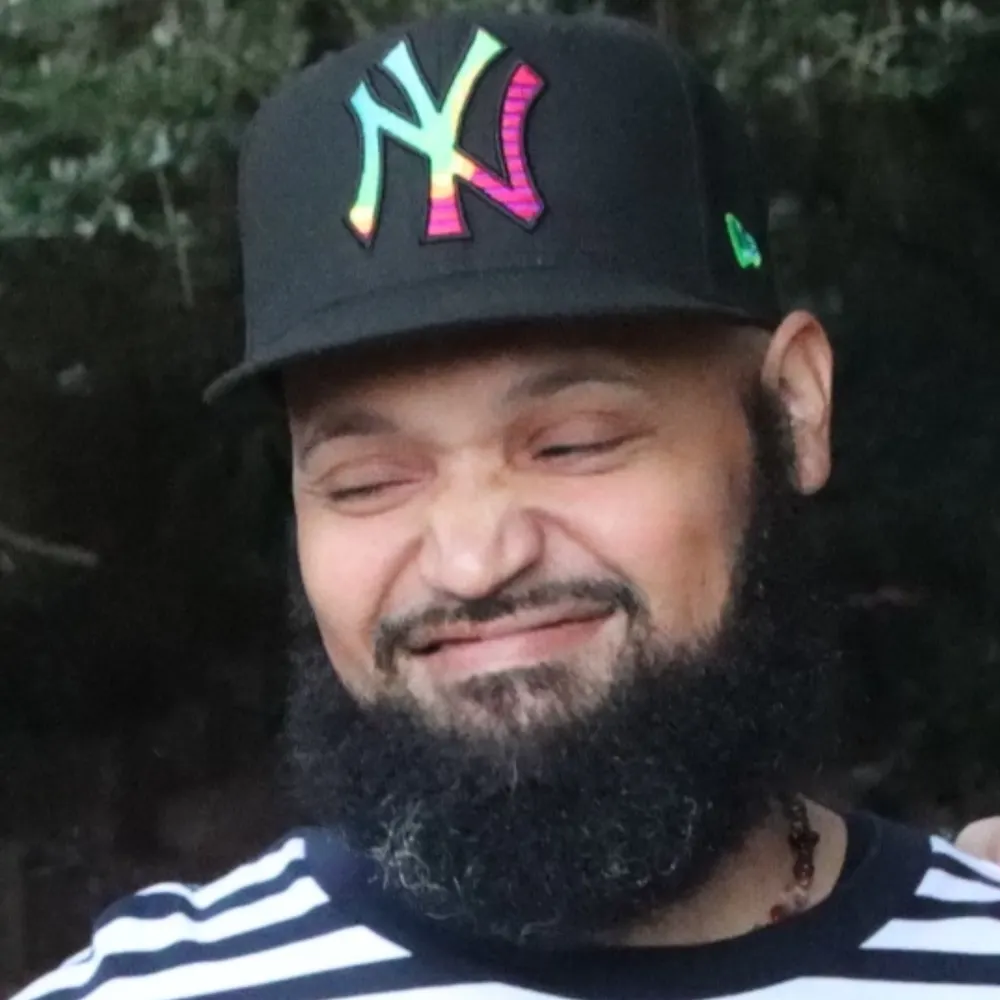 mrpurplephoenyx.blacksky.app's profile picture