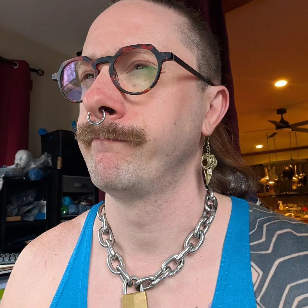 domulanwarbird.bsky.social's profile picture