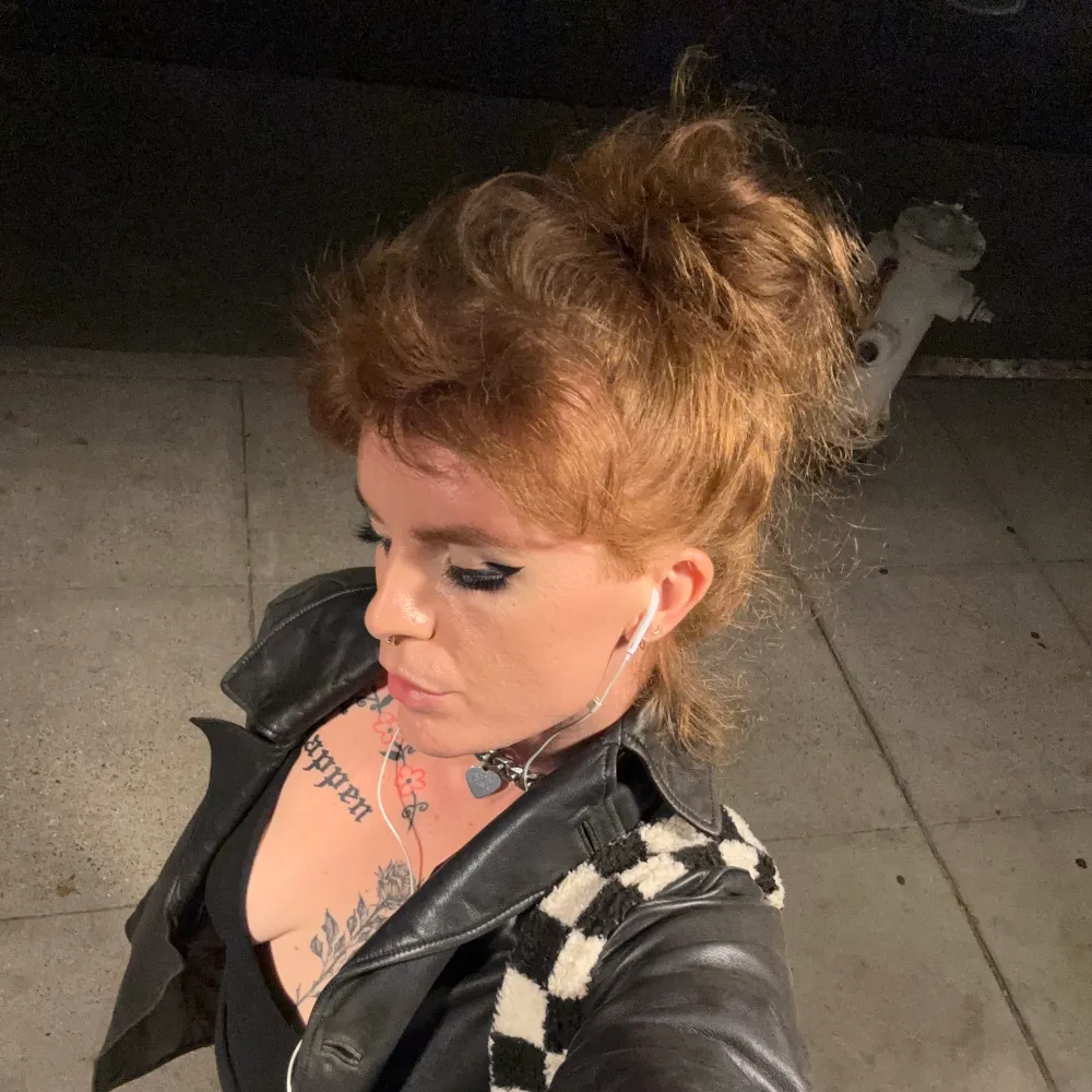 brat.fm's profile picture