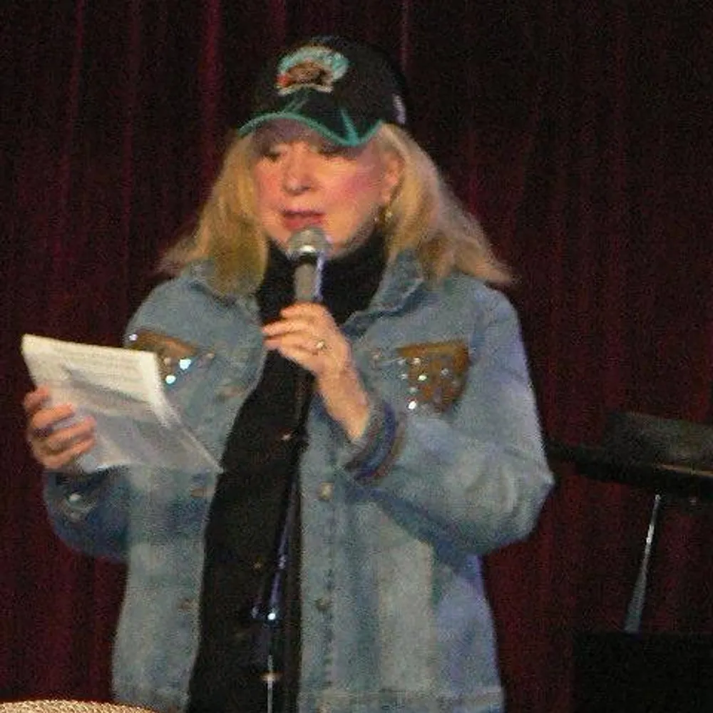 dianaresists.bsky.social's profile picture