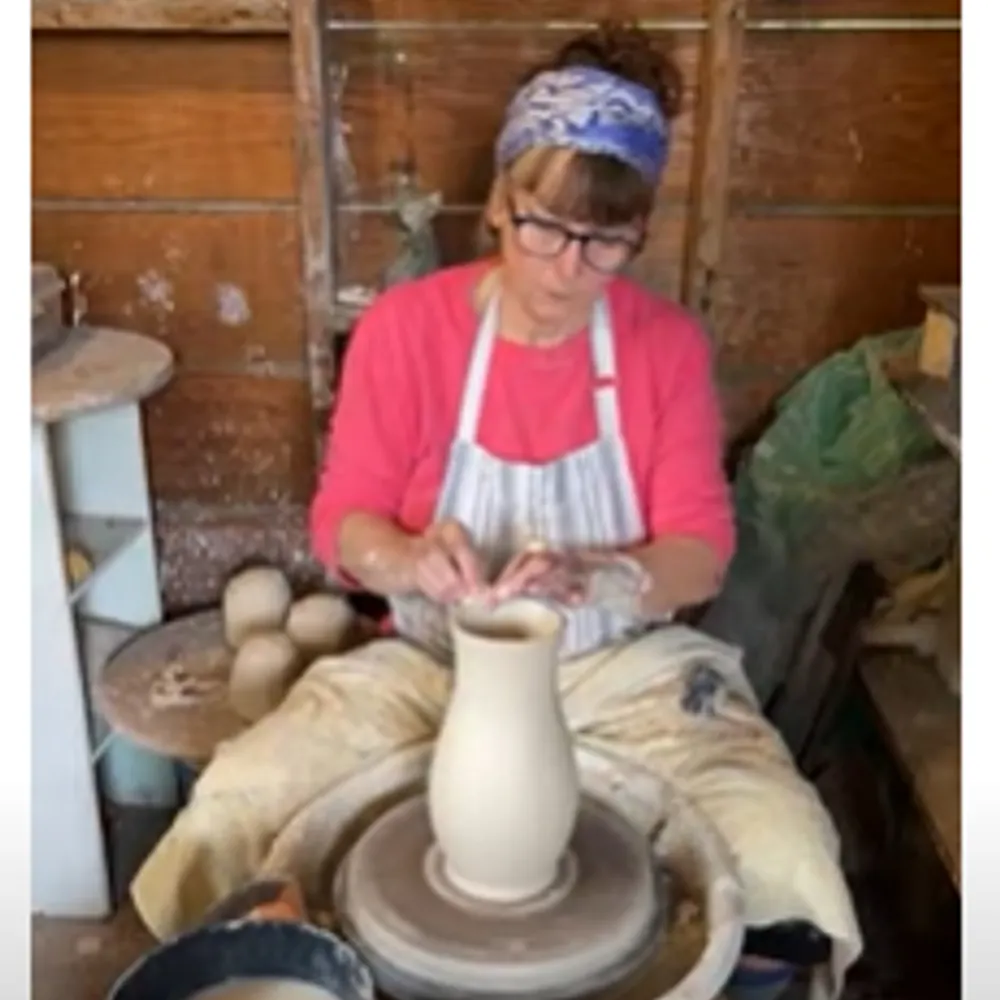 auroraerratic.bsky.social's profile picture