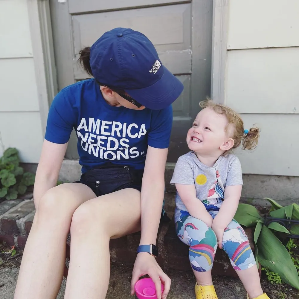 sarahebond.bsky.social's profile picture