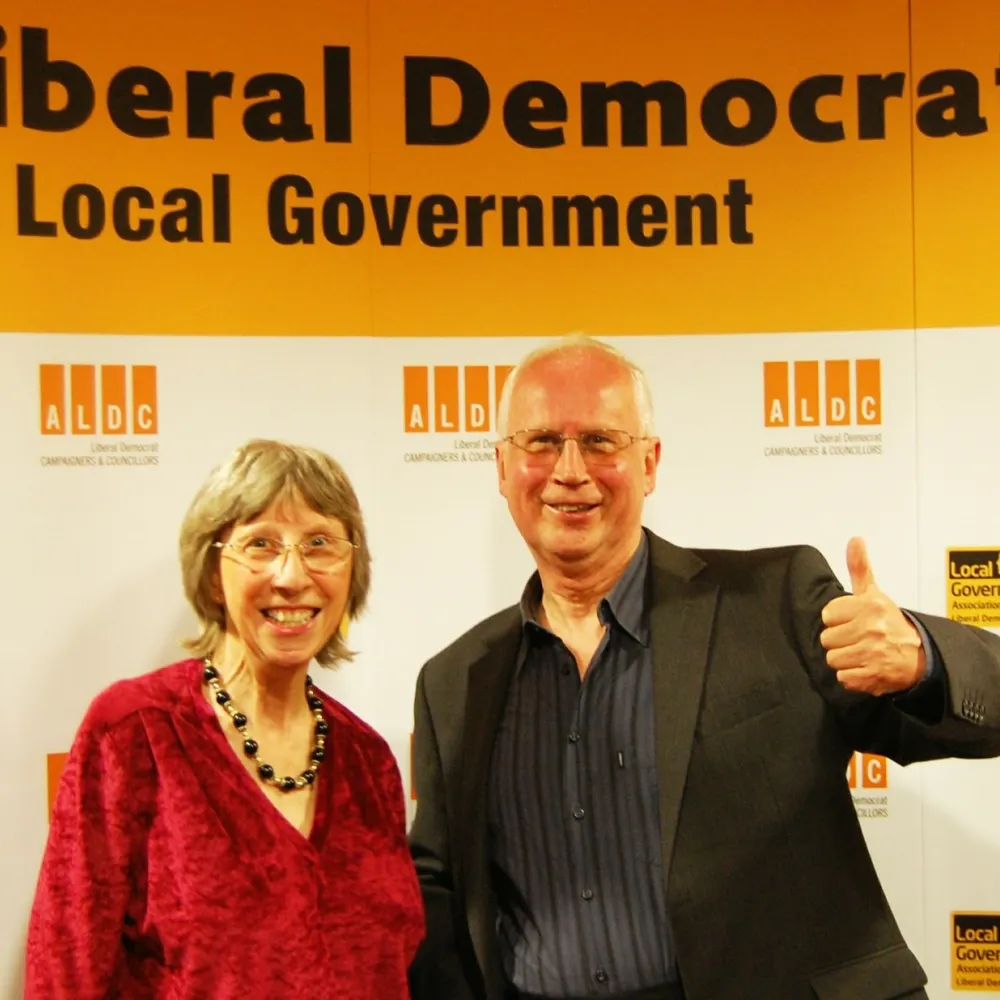 nickhollinghurst.bsky.social's profile picture