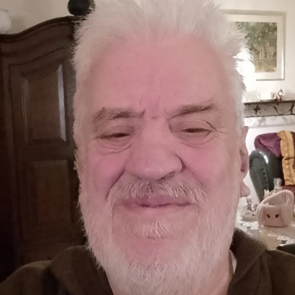 poweruser21.bsky.social's profile picture