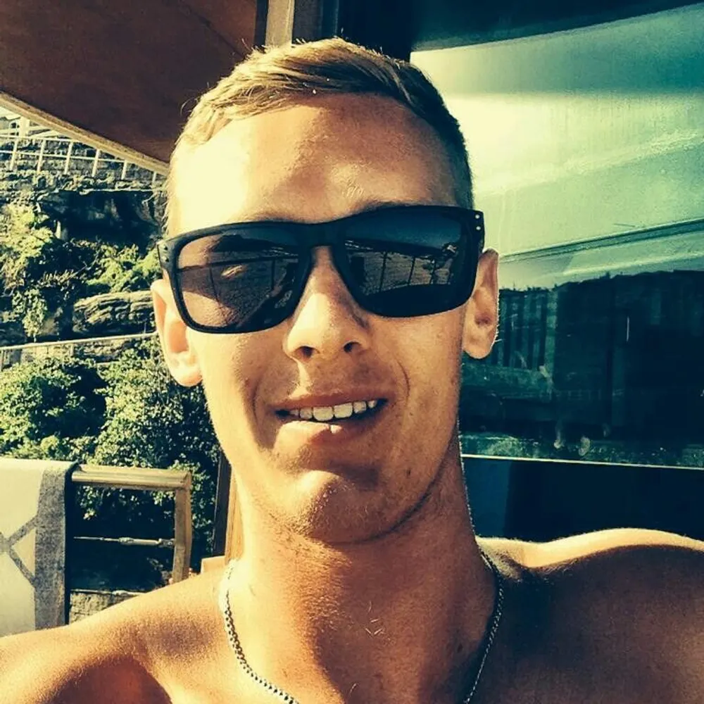 lindsaywhite.bsky.social's profile picture