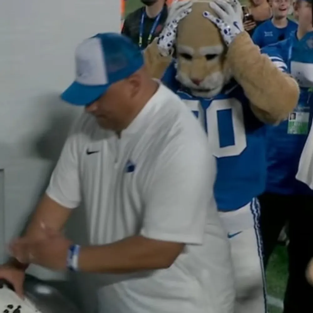 darinself.com's profile picture