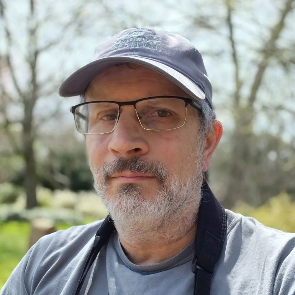 catbirder27.bsky.social's profile picture