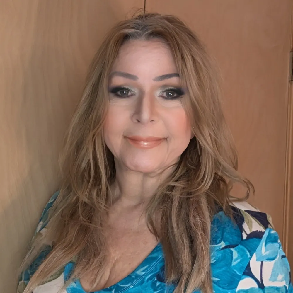 edinadebbie.bsky.social's profile picture