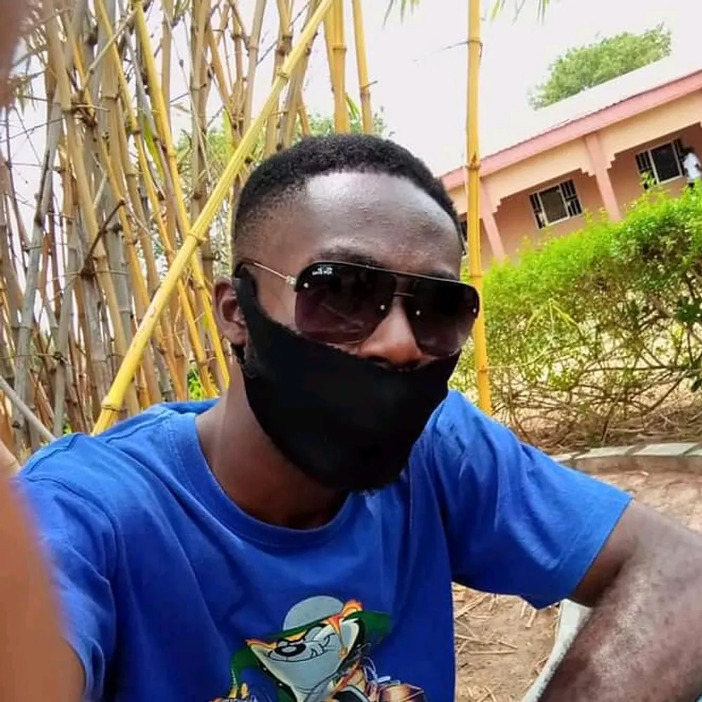 de-tor.bsky.social's profile picture