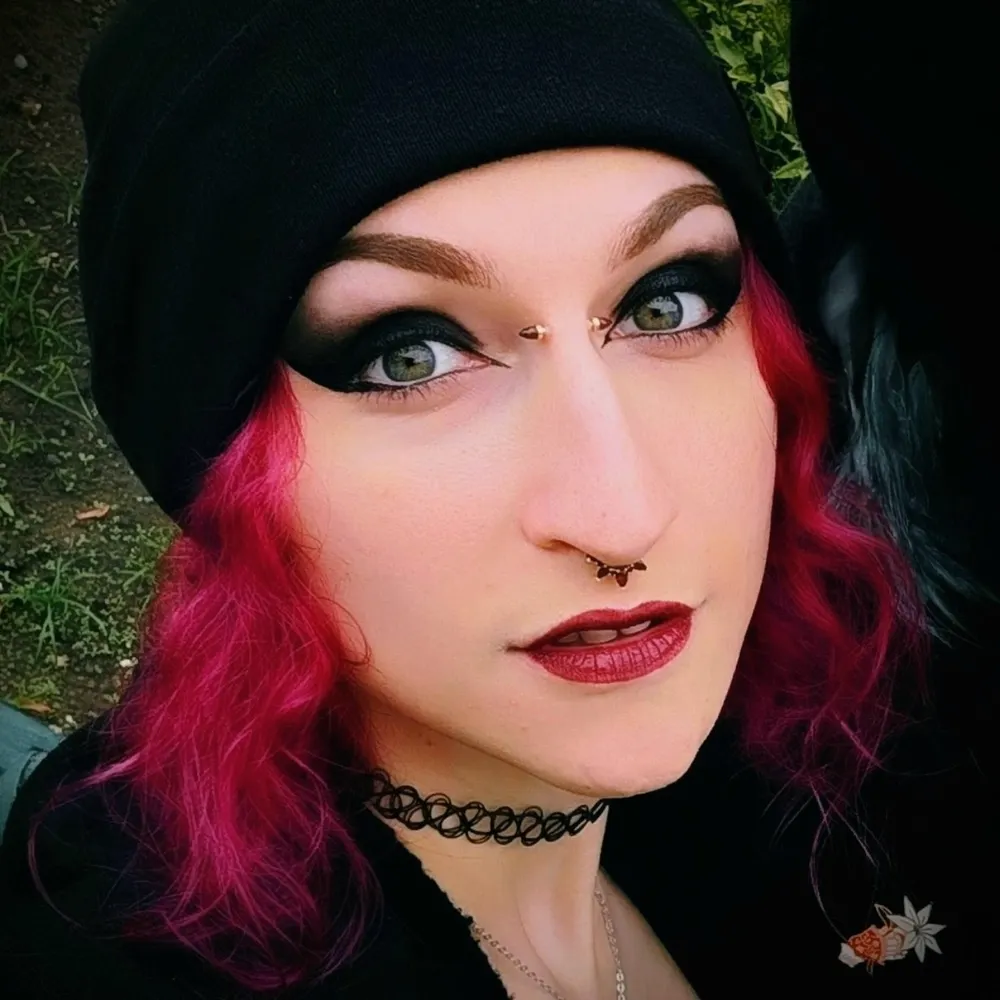 girl.pet's profile picture