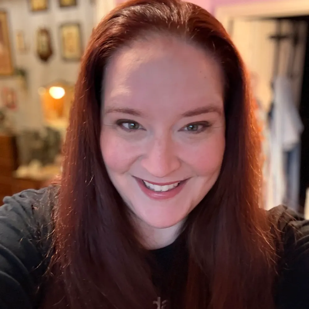 leahvavra.bsky.social's profile picture